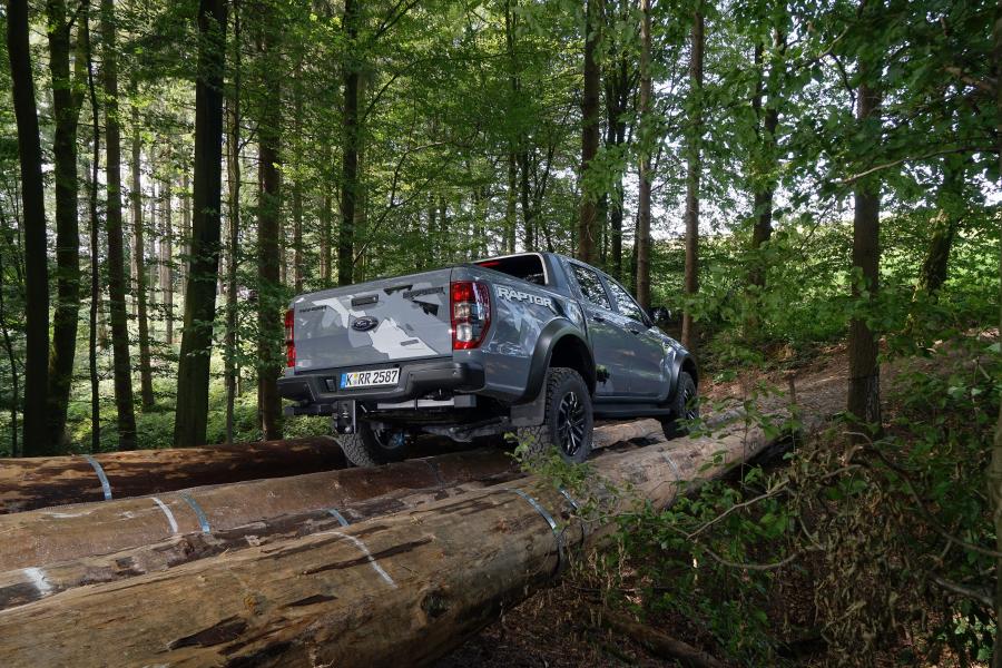  Ford Ranger Raptor 2019 года  (EU) (фото 26 из 38)